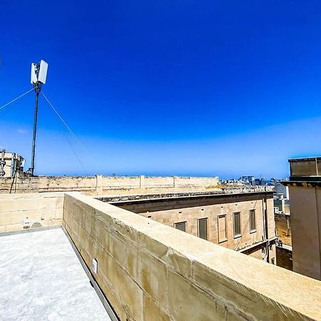 Ferienwohnung Designer Duplex Penthouse In Floriana Exterior foto