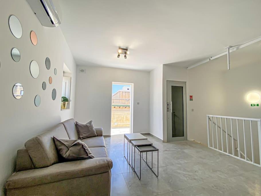 Ferienwohnung Designer Duplex Penthouse In Floriana Exterior foto